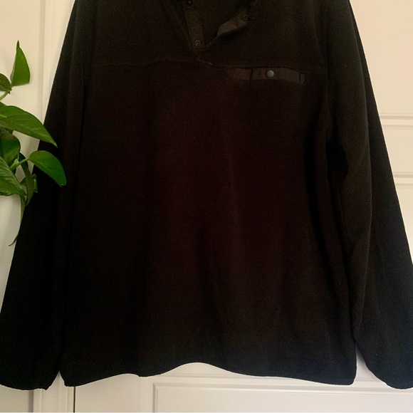 • [32 Degrees] 1/4 Button Fleece • - Picture 3 of 8